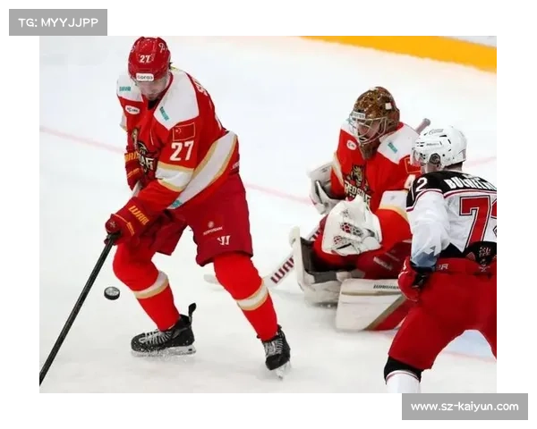 中央陆军在莫斯科冰球KHL总决赛中以3-1领先马钢城,距离夺冠仅一步之遥 中央陆军在莫斯科冰球KHL总决赛中以3-1领先马钢城,距离夺冠仅一步之遥