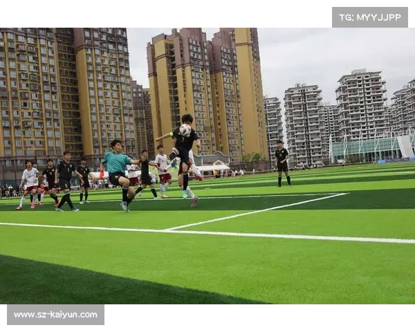 校园足球联赛体系逐步完善全年赛事突破十万场推动青少年足球发展 校园足球联赛体系逐步完善全年赛事突破十万场推动青少年足球发展