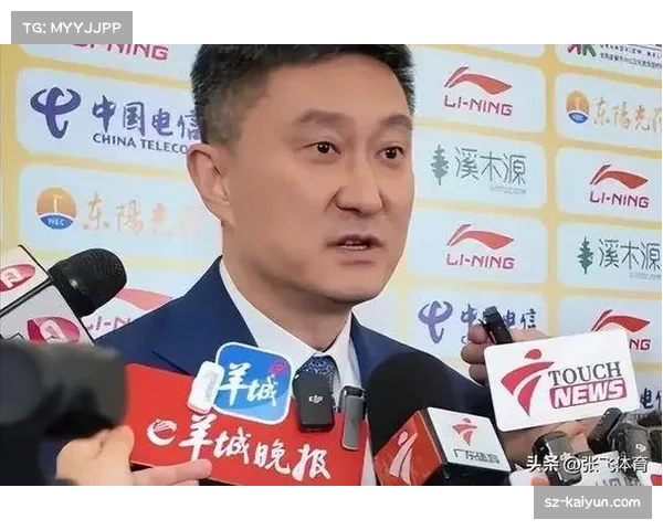 杜锋反问记者要换下谁 年轻球员使用魄力受质疑